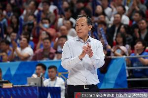 苏群：真的是“20分算个P” 北京得分全靠外援 外援的活还那么糙